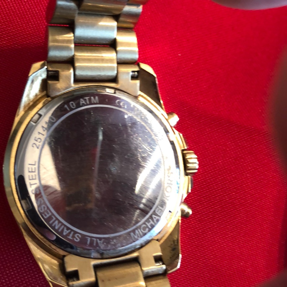 Gold plated Michael kors watch - Picture 7 of 8